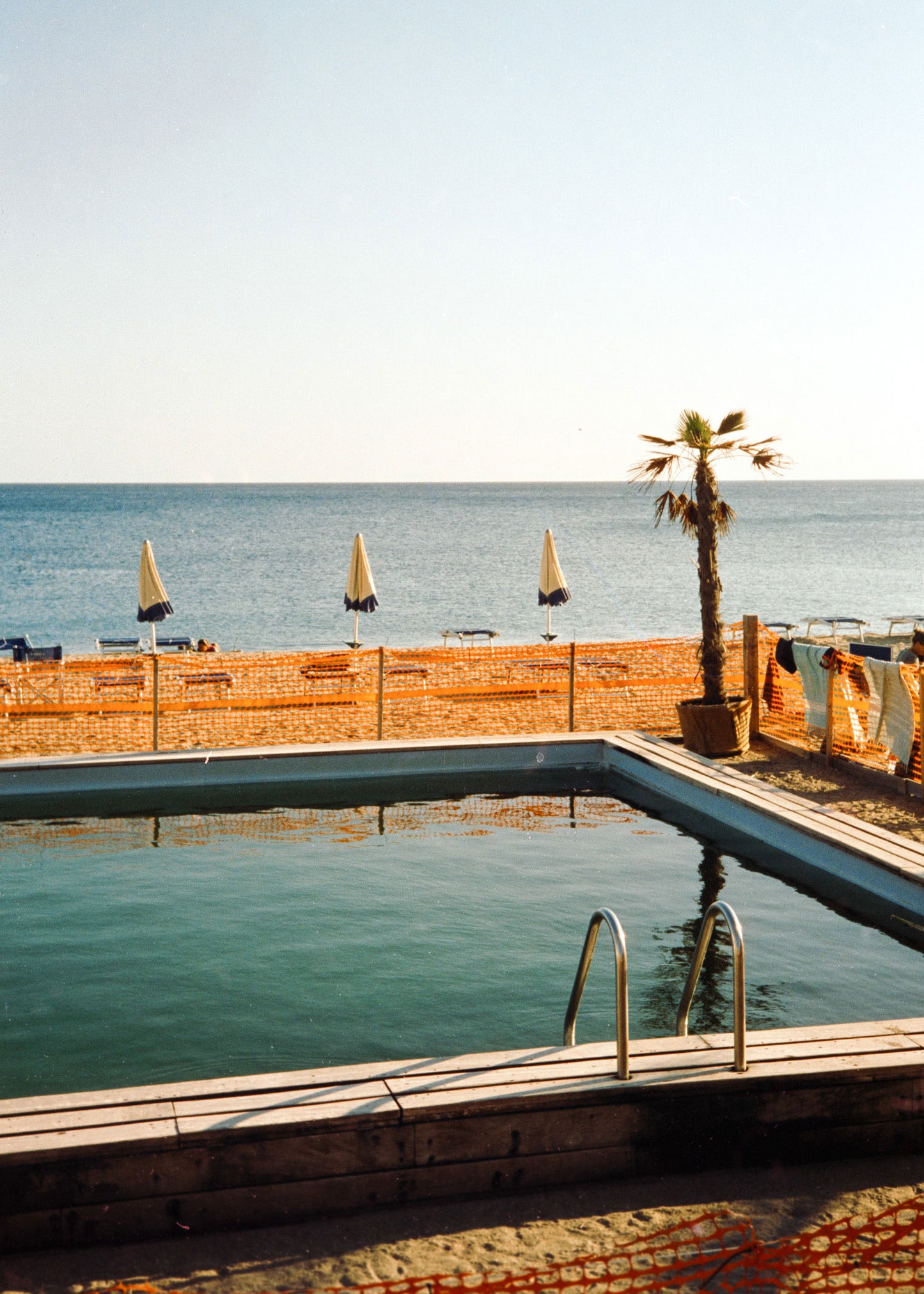 Gerahmter Kunstdruck "Pool"